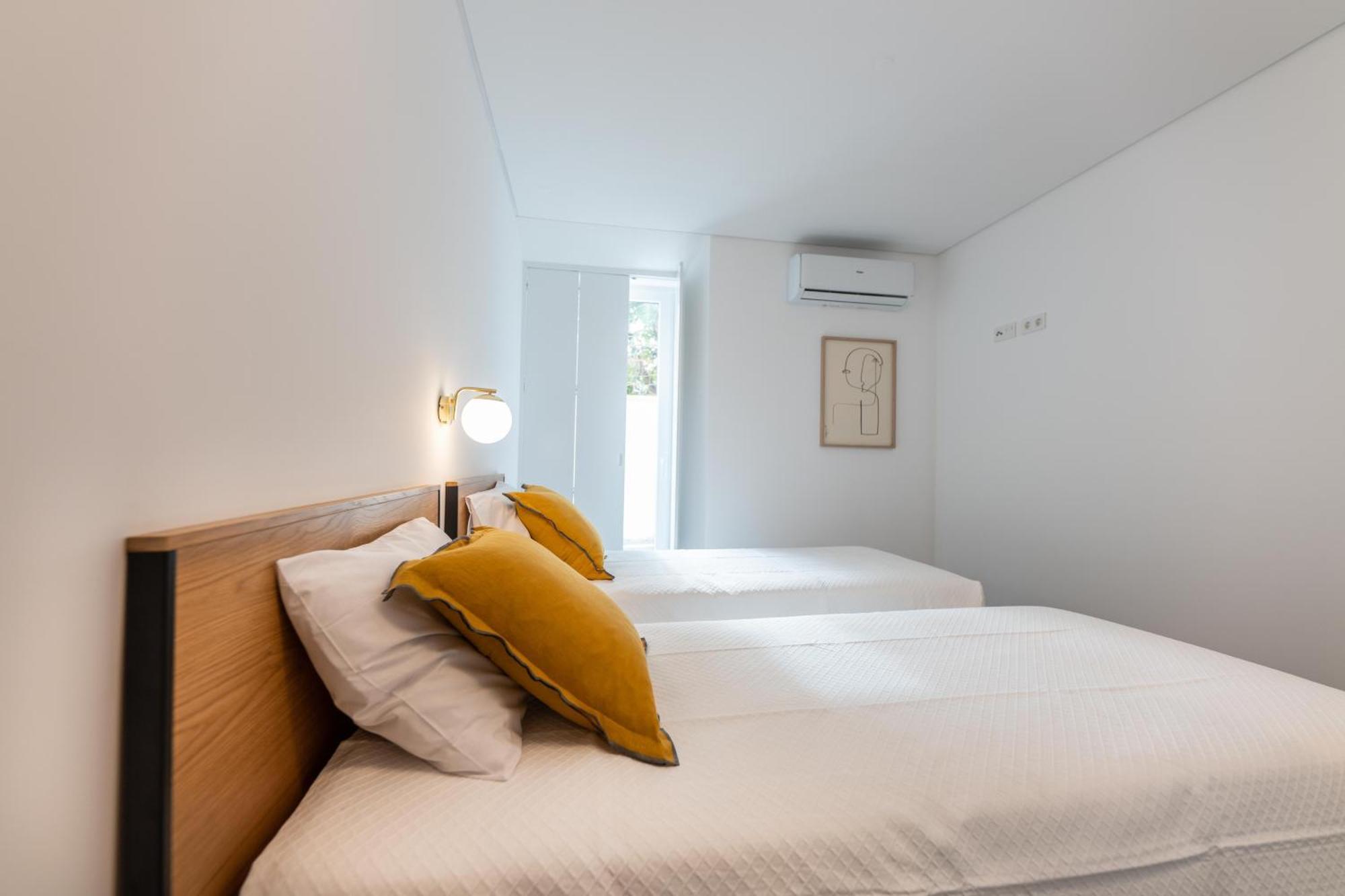 Brum Design Apartments ポンタ・デルガダ エクステリア 写真