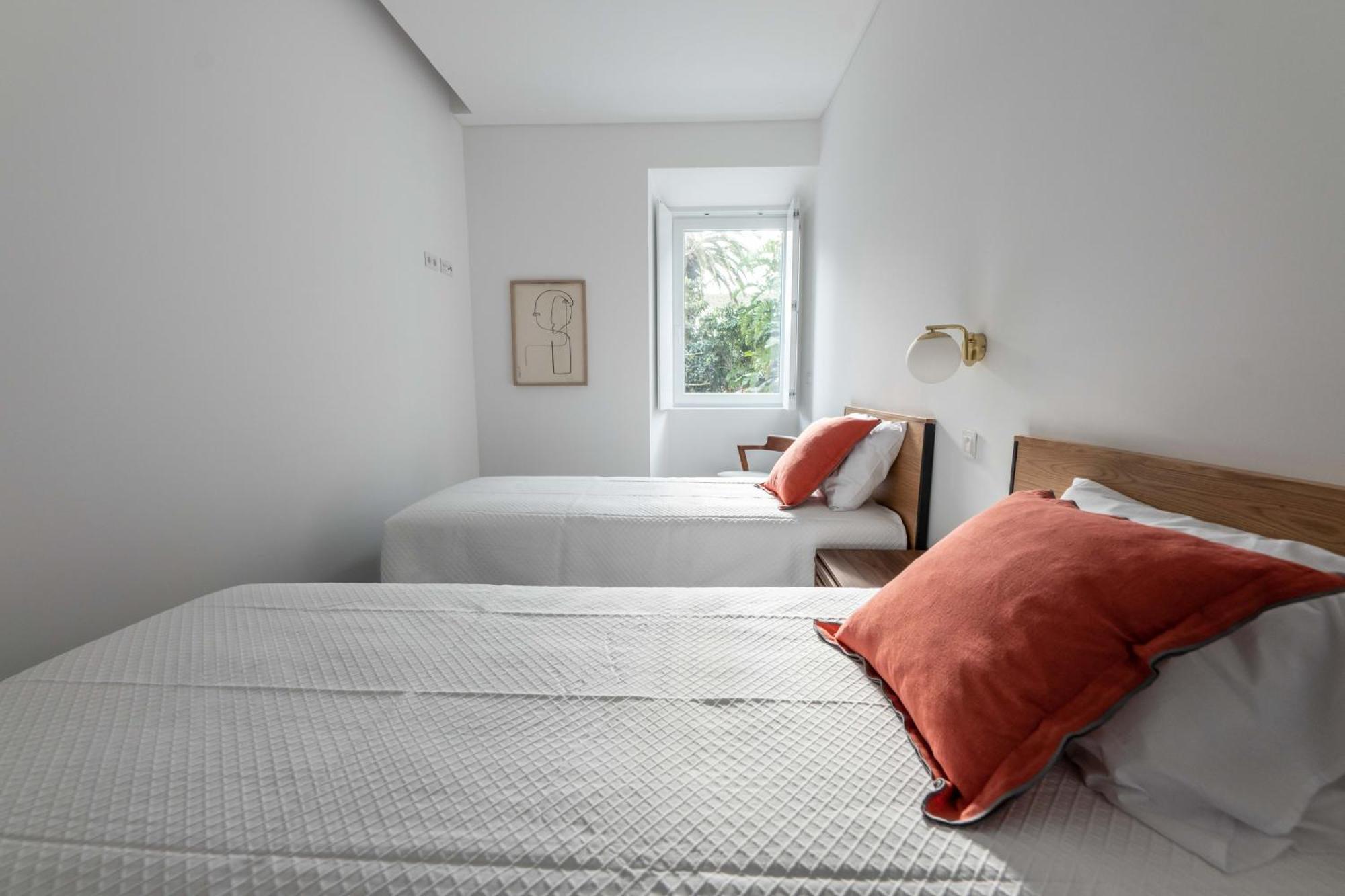 Brum Design Apartments ポンタ・デルガダ エクステリア 写真